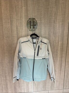 ON Weather Lightweight Running Jacket